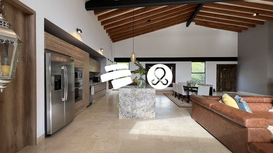 Casa de 4 alcobas en venta en Pantanillo, Envigado, 415 m² · foto 6 de 24