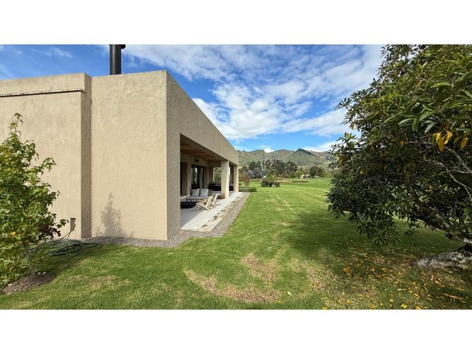 Casa de 4 alcobas en venta en Centro, La Calera, 780 m² · foto 24 de 24