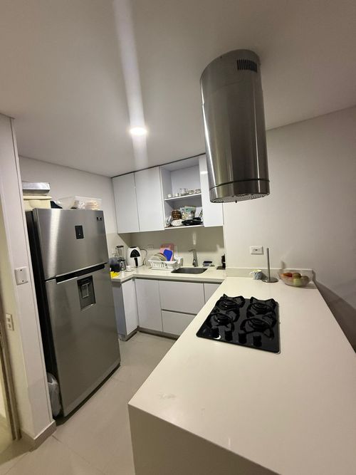 Apartamento de 3 alcobas en venta en City Center, Bucaramanga, 78 m² · foto 5 de 17