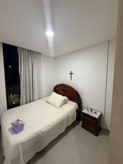 Apartamento de 3 alcobas en venta en City Center, Bucaramanga, 78 m² · foto 16 de 17