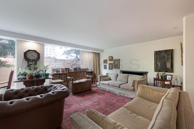 Apartamento de 3 alcobas en venta en Bellavista, Bogotá, 234 m² · foto 4 de 21
