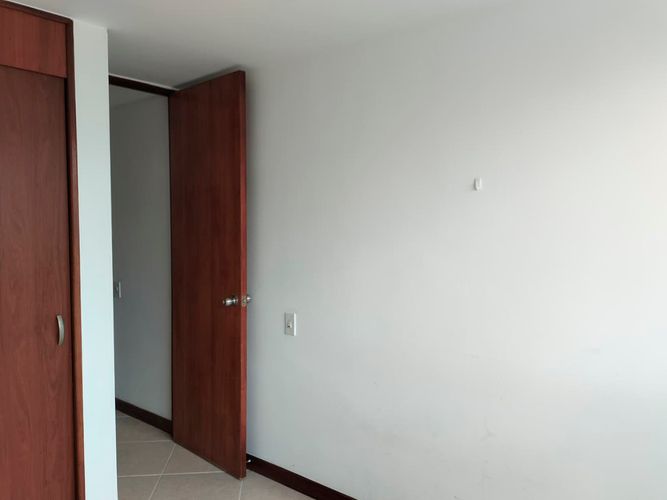 Apartamento de 2 alcobas en arriendo en El Poblado, Medellín, 74 m² · foto 14 de 17