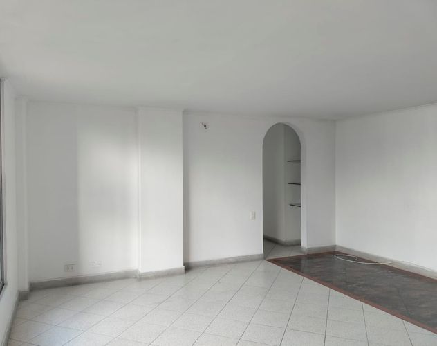 Apartamento de 3 alcobas en arriendo en El Poblado, Medellín, 106 m² · foto 11 de 16