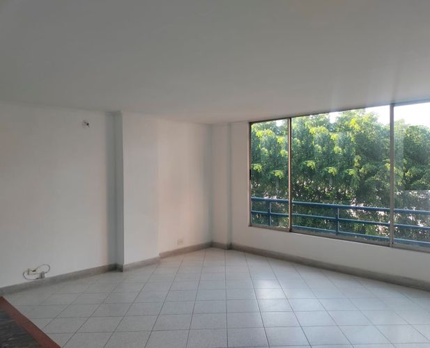 Apartamento de 3 alcobas en arriendo en El Poblado, Medellín, 106 m² · foto 2 de 16
