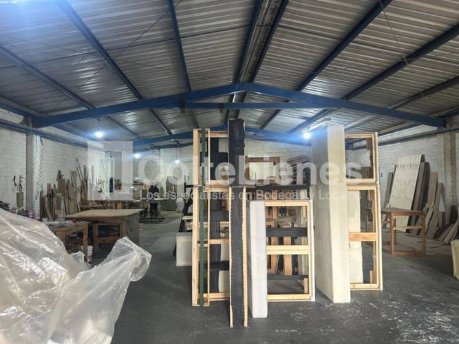Edificio en venta en Cabecera San Antonio De Prado, Medellín, 961 m² · foto 10 de 12