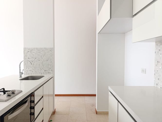 Apartamento de 1 alcoba en arriendo en El Poblado, Medellín, 57 m² · foto 8 de 14