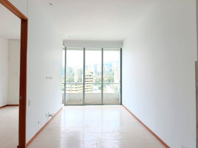 Apartamento de 1 alcoba en arriendo en El Poblado, Medellín, 57 m² · foto 2 de 14