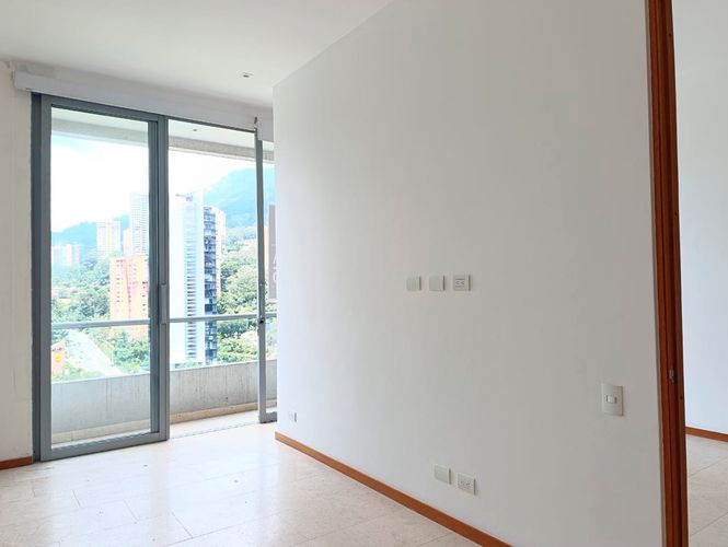 Apartamento de 1 alcoba en arriendo en El Poblado, Medellín, 57 m² · foto 4 de 14
