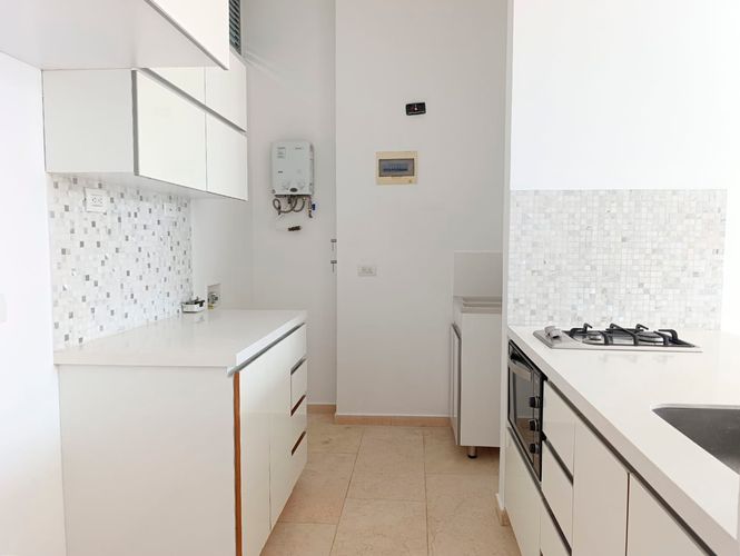 Apartamento de 1 alcoba en arriendo en El Poblado, Medellín, 57 m² · foto 5 de 14
