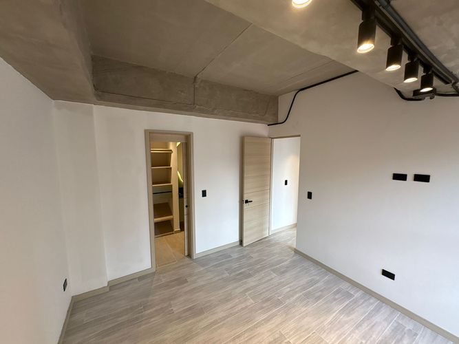 Apartamento de 1 alcoba en arriendo en Laureles, Medellín, 82 m² · foto 9 de 11