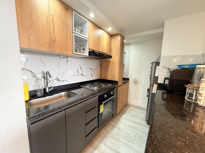 Apartamento de 3 alcobas en venta en La Prosperidad, Madrid, 62 m² · foto 2 de 18