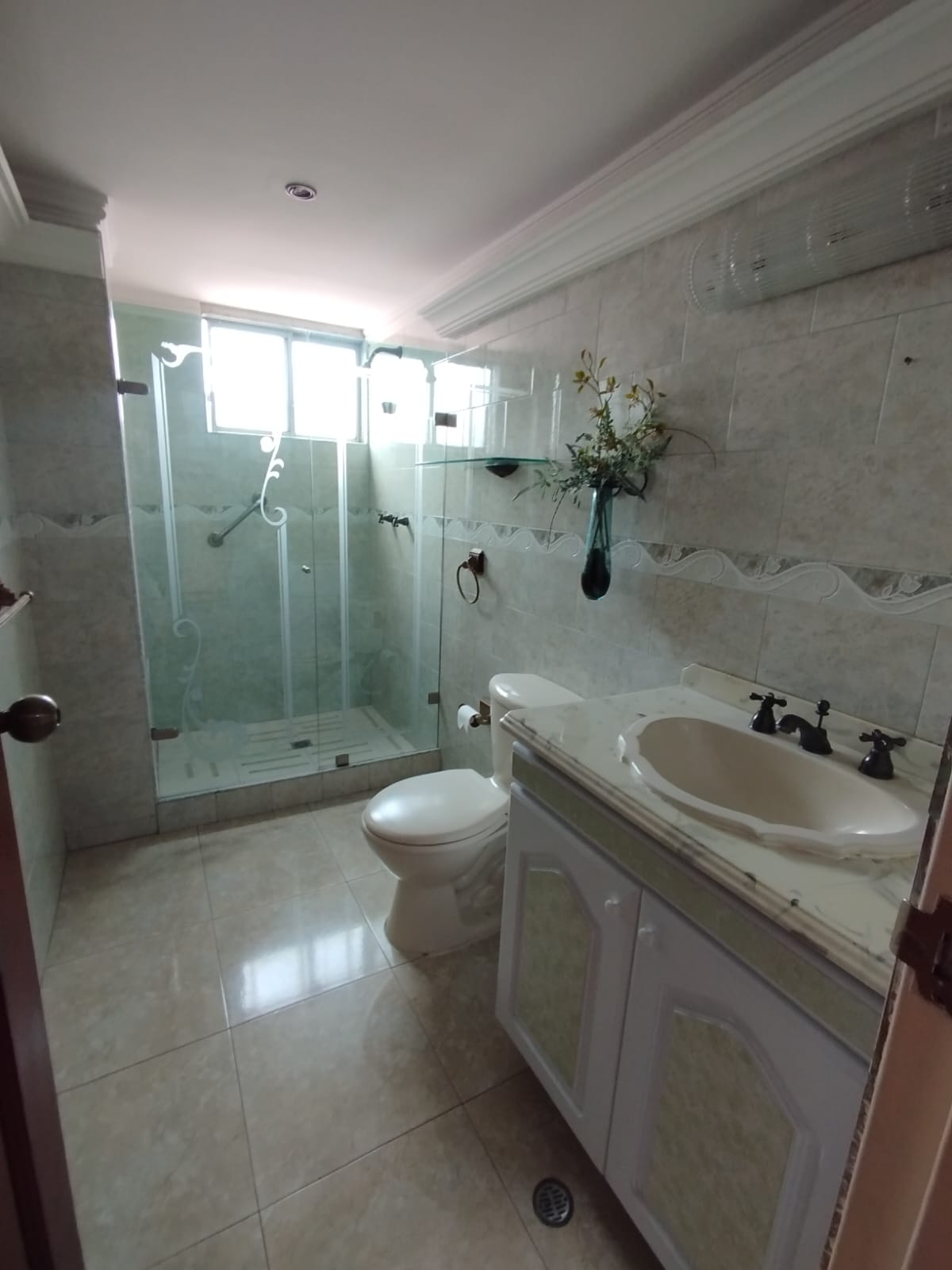 Apartamento en venta en Sector Plaza De Bolivar, Pereira · foto 8 de 13