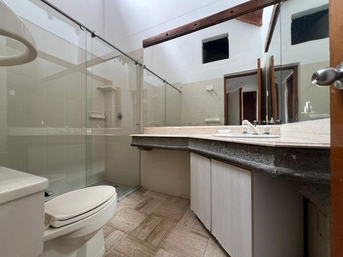 Casa de 3 alcobas en venta en Escobero, Envigado, 210 m² · foto 14 de 16