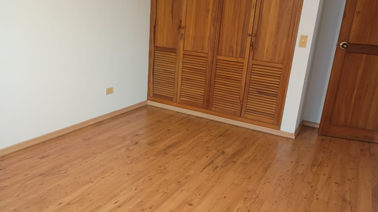 Apartamento en venta en Sector Plaza De Bolivar, Pereira · foto 5 de 22