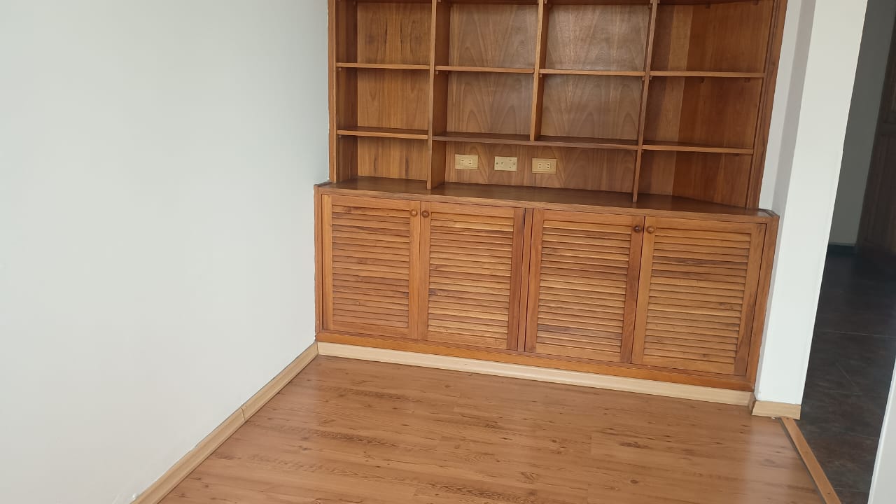 Apartamento en venta en Sector Plaza De Bolivar, Pereira · foto 8 de 22