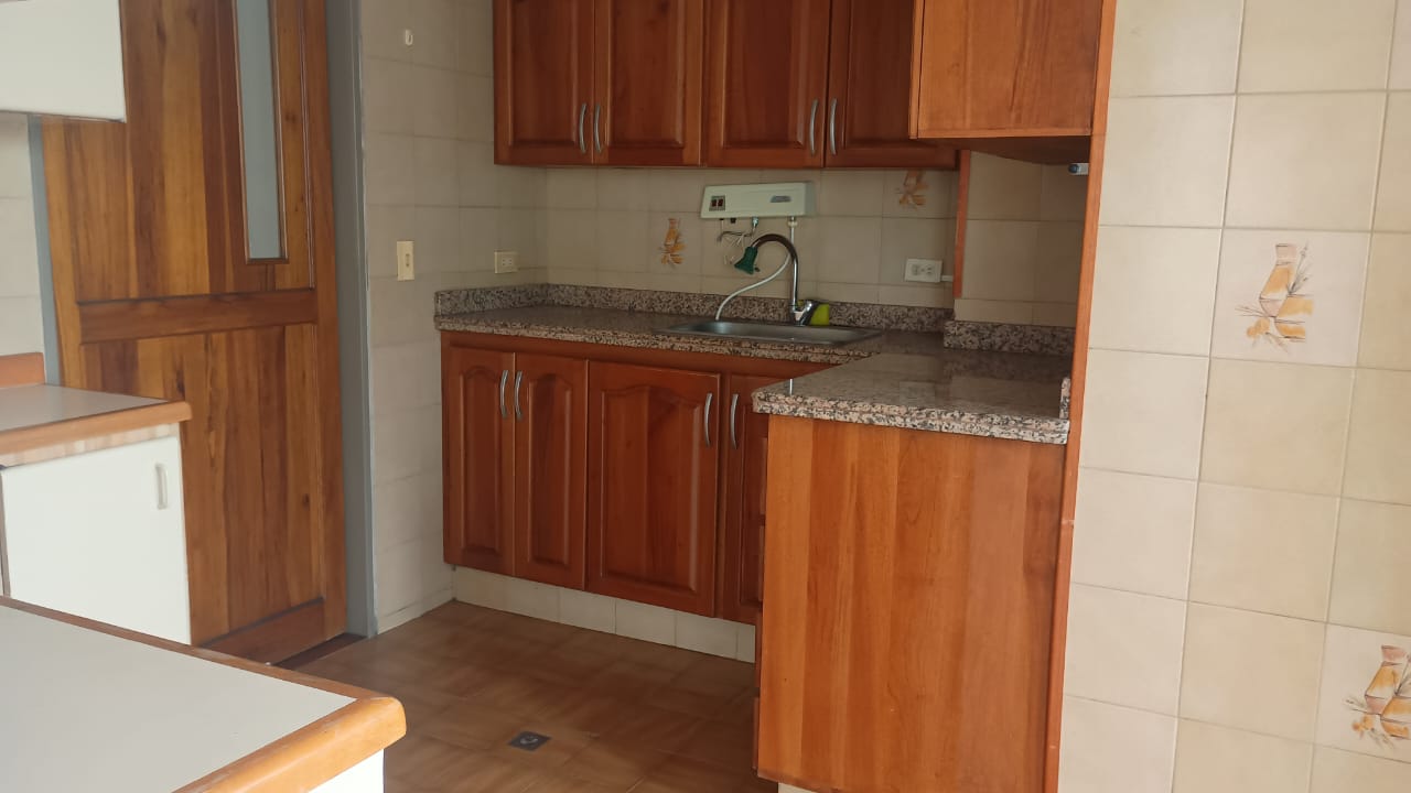 Apartamento en venta en Sector Plaza De Bolivar, Pereira · foto 16 de 22