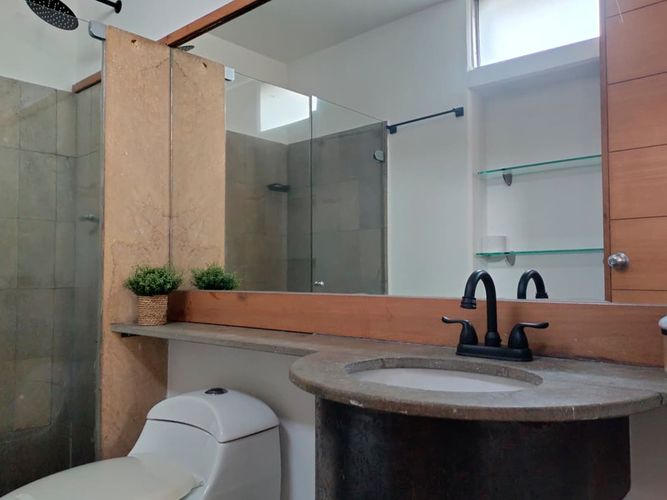 Apartamento de 1 alcoba en venta en El Poblado, Medellín, 84 m² · foto 10 de 13
