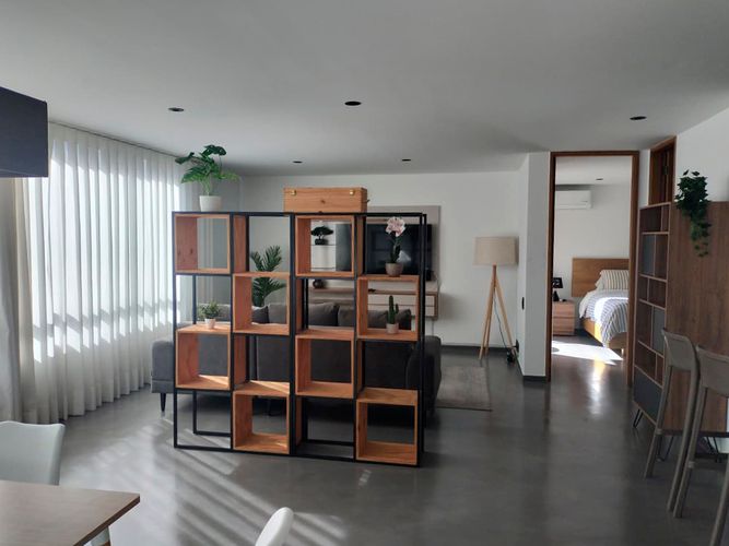 Apartamento de 1 alcoba en venta en El Poblado, Medellín, 84 m² · foto 12 de 13