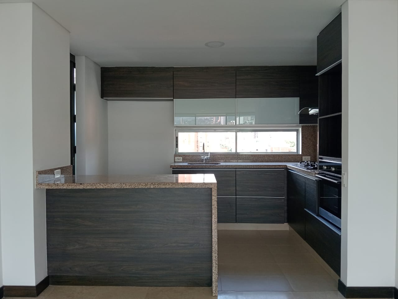 Apartamento en arriendo en Laureles, Medellín · foto 6 de 18