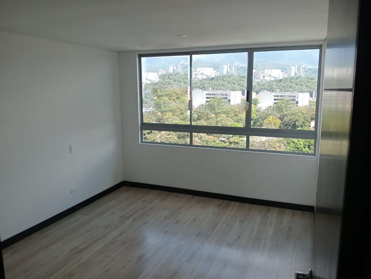 Apartamento en arriendo en Laureles, Medellín · foto 8 de 18
