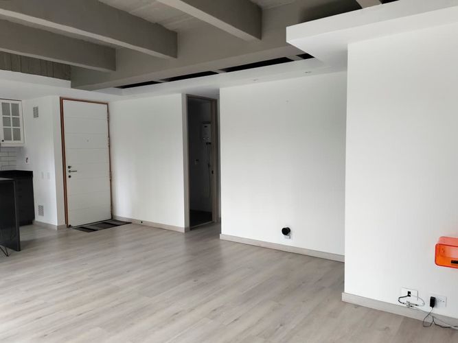Apartamento de 1 alcoba en venta en El Poblado, Medellín, 74 m² · foto 11 de 15