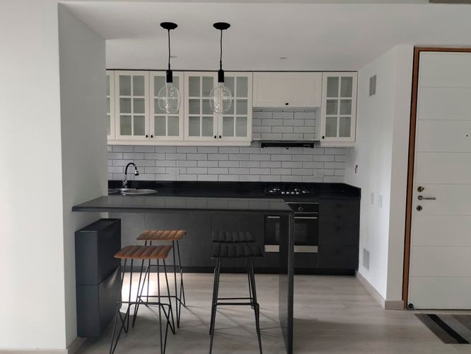 Apartamento de 1 alcoba en venta en El Poblado, Medellín, 74 m² · foto 7 de 15