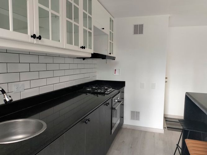 Apartamento de 1 alcoba en venta en El Poblado, Medellín, 74 m² · foto 5 de 15