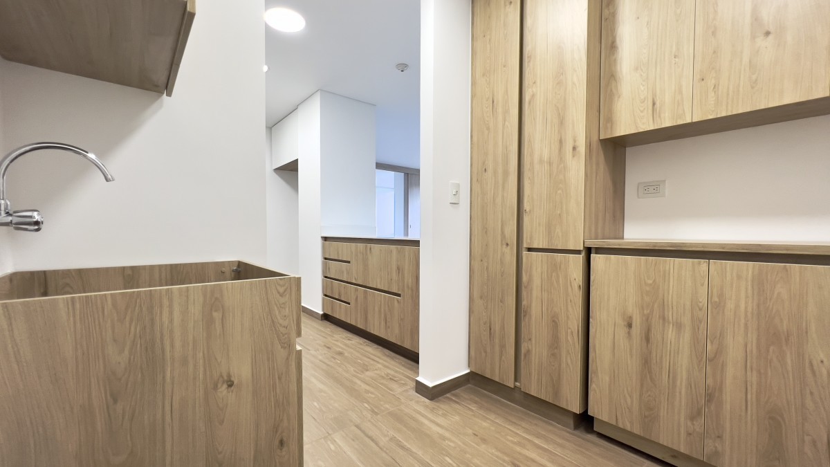 Apartamento en arriendo en Loma Del Escobero, Envigado · foto 7 de 20