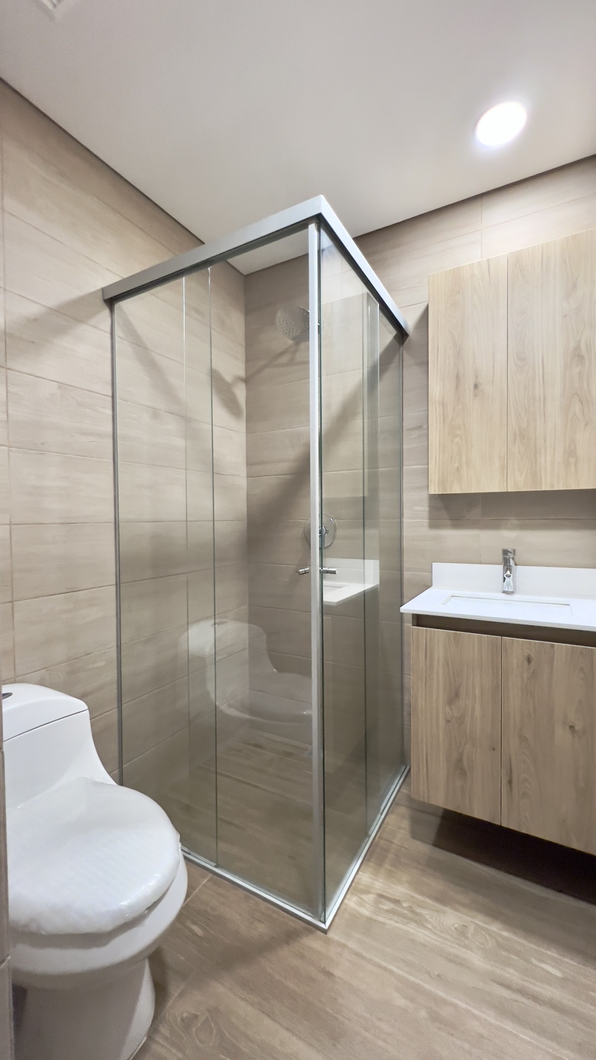 Apartamento en arriendo en Loma Del Escobero, Envigado · foto 18 de 20