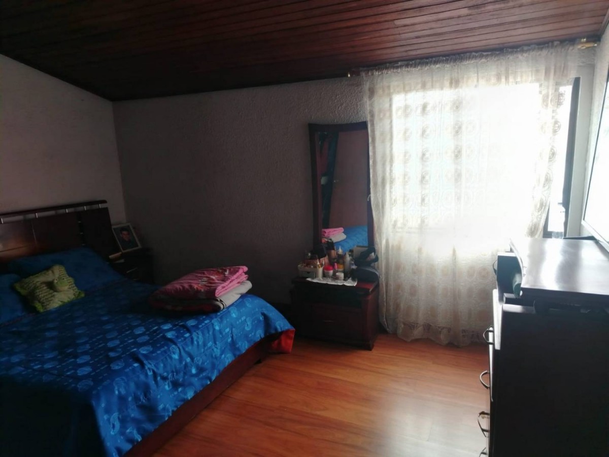 Casa en venta en Villa Luz, Bogotá · foto 7 de 18