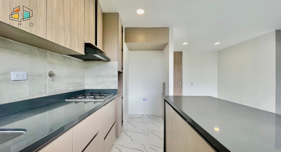 Apartamento de 3 alcobas en venta en La Milagrosa, La Ceja, 65 m² · foto 4 de 21