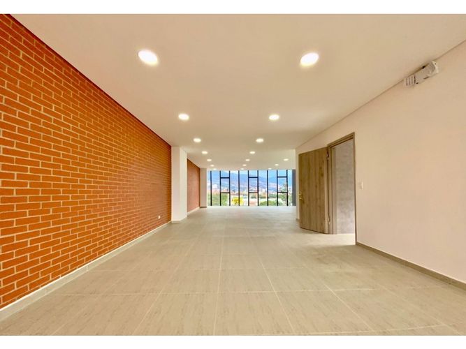 Oficina en arriendo en Simon Bolivar, Medellín, 145 m² · foto 8 de 10