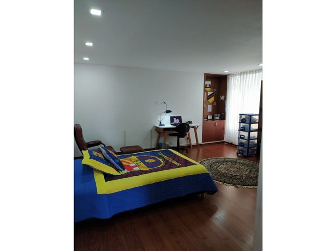 Apartamento en venta en Santa Barbara, Bogotá · foto 9 de 19