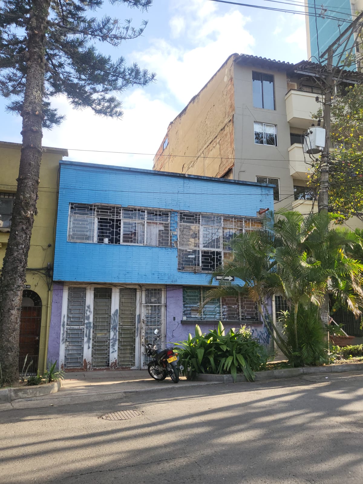 Casa Lote en venta en Boston, Medellín 4