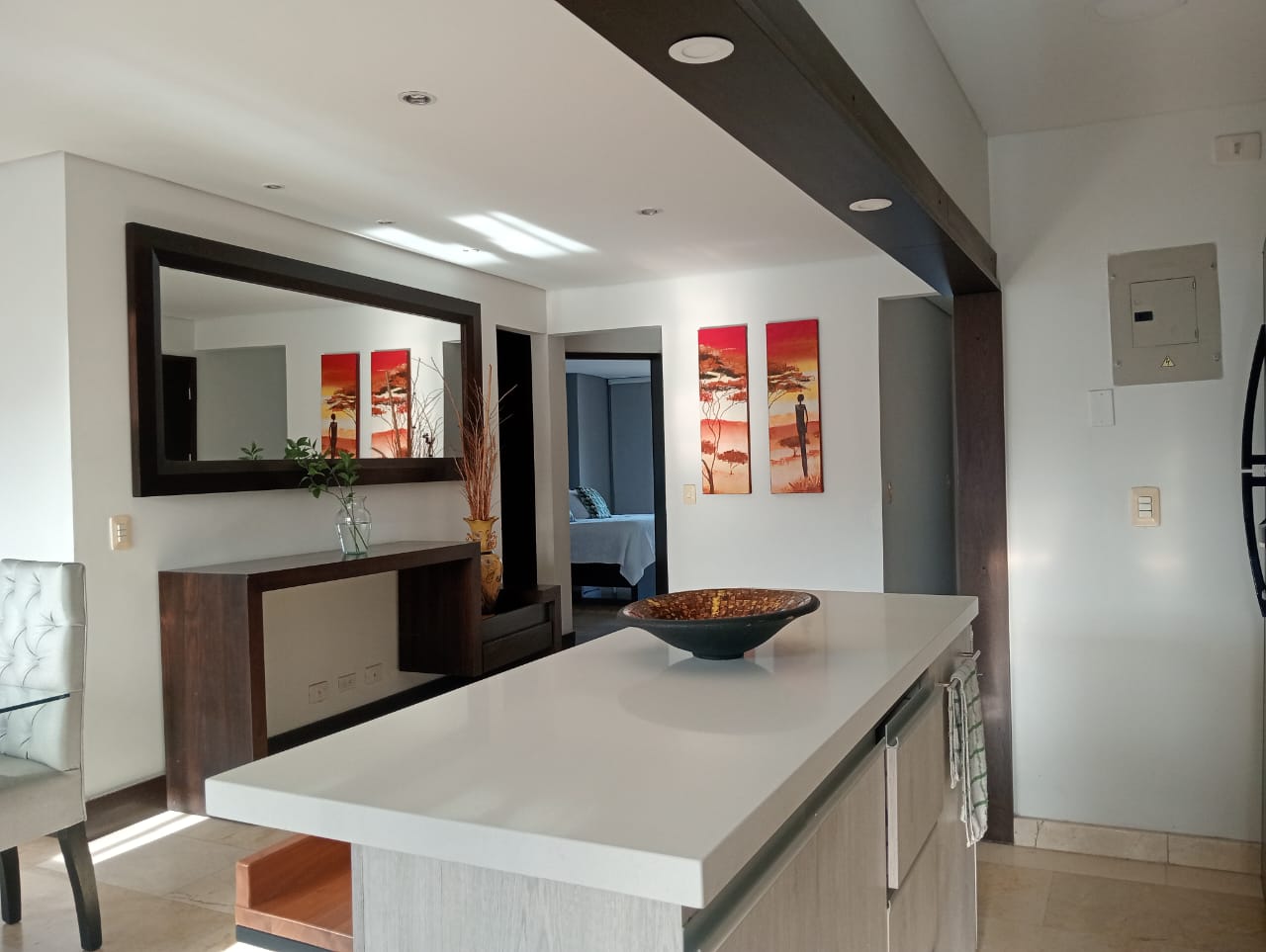 Apartamento en arriendo en Laureles, Medellín · foto 7 de 19