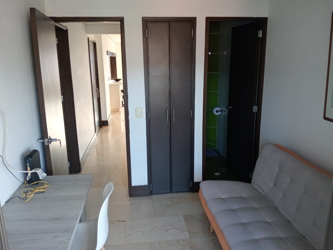 Apartamento en arriendo en Laureles, Medellín · foto 10 de 19