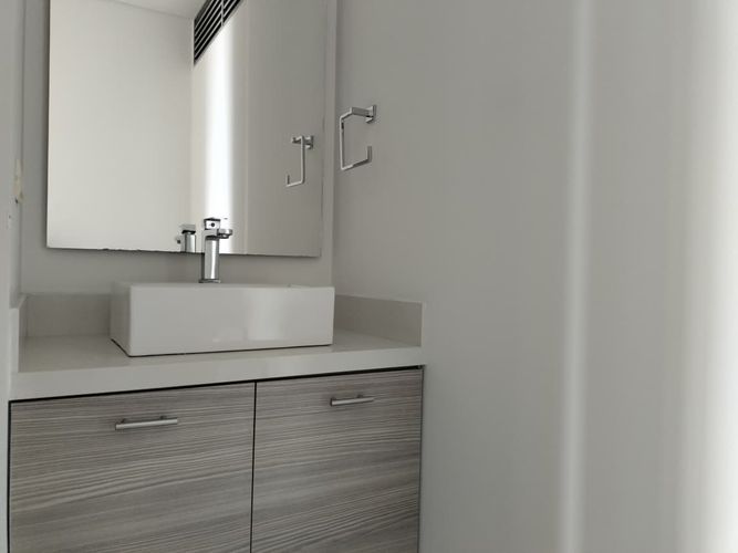 Apartamento de 2 alcobas en arriendo en El Poblado, Medellín, 89 m² · foto 15 de 18