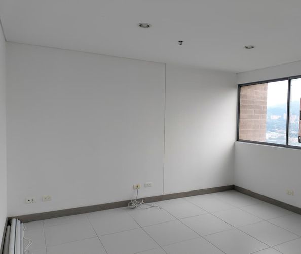 Apartamento de 2 alcobas en arriendo en El Poblado, Medellín, 89 m² · foto 11 de 18