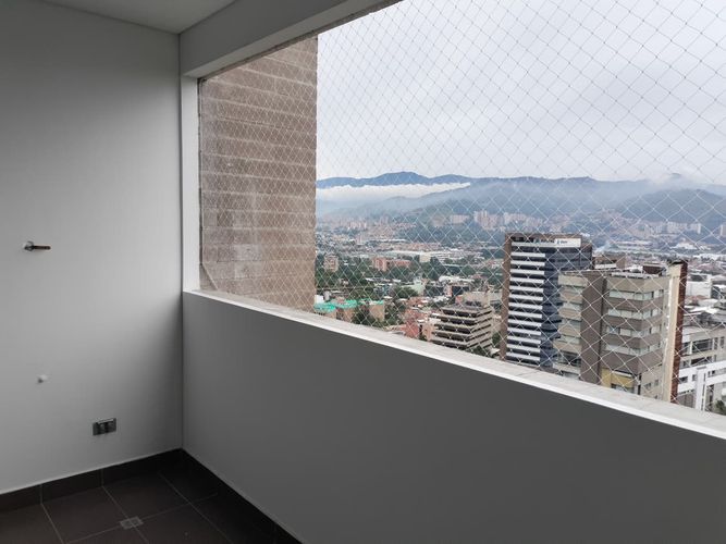 Apartamento de 2 alcobas en arriendo en El Poblado, Medellín, 89 m² · foto 18 de 18
