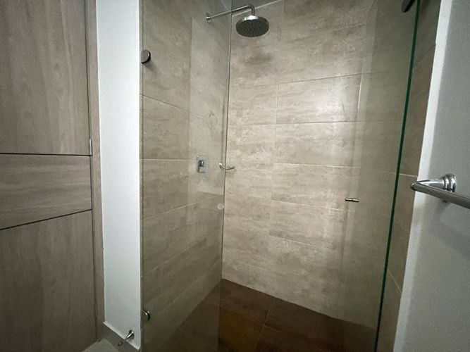 Apartamento de 2 alcobas en venta en Cr. Forestal Aqua, Jamundí, 83 m² · foto 10 de 13