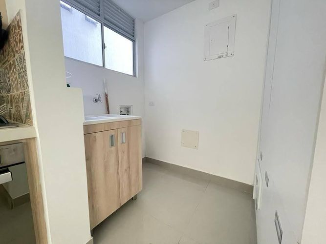 Apartamento de 2 alcobas en venta en Cr. Forestal Aqua, Jamundí, 83 m² · foto 12 de 13