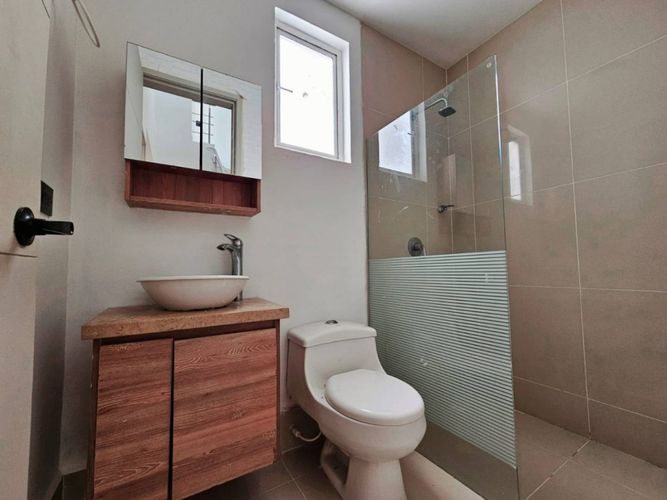 Apartamento de 2 alcobas en venta en Condominio Laguna Club, Cartagena, 142 m² · foto 13 de 24