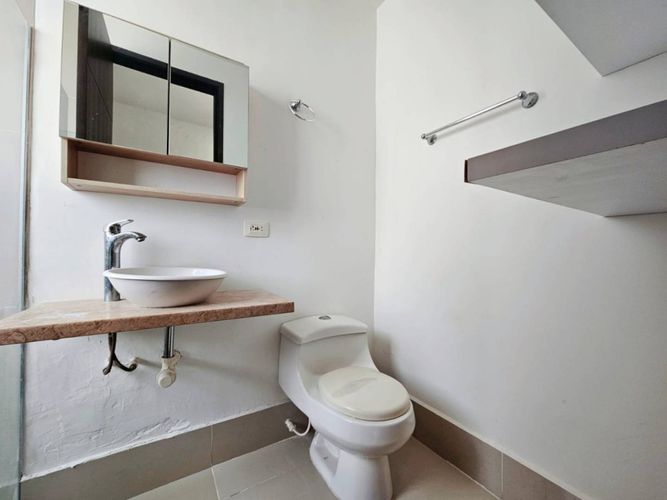 Apartamento de 2 alcobas en venta en Condominio Laguna Club, Cartagena, 142 m² · foto 14 de 24