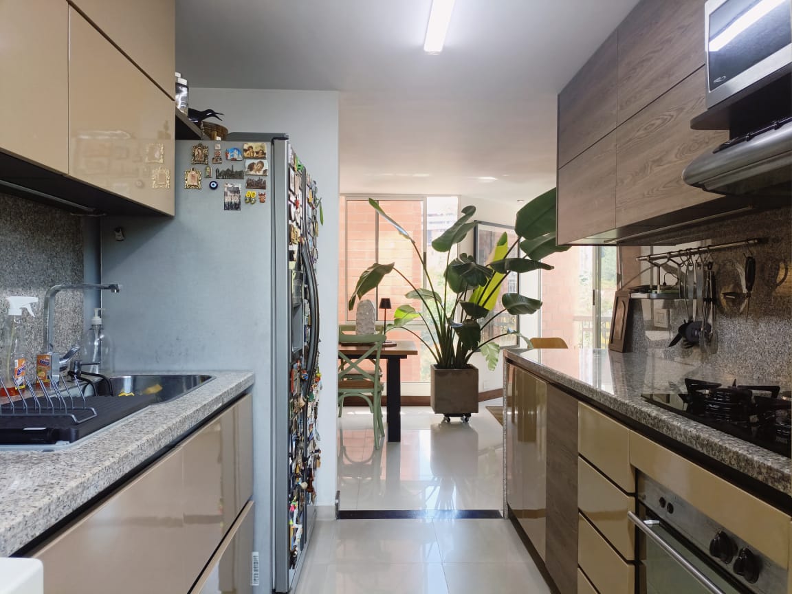 Apartment for sale in Belén, Medellín 3