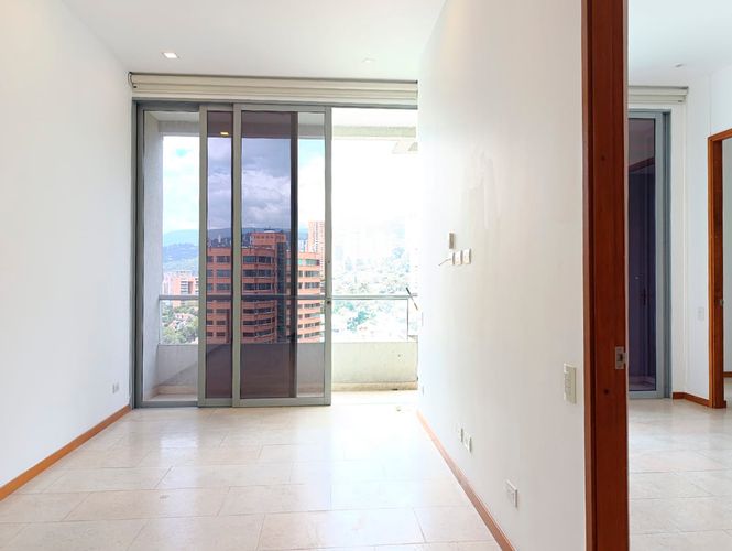 Apartamento de 1 alcoba en arriendo en El Poblado, Medellín, 71 m² · foto 10 de 11