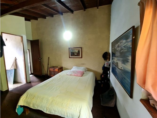 Casa de 5 alcobas en venta en Los Naranjos, Medellín, 200 m² · foto 6 de 15