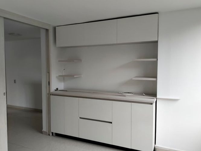 Apartamento de 3 alcobas en arriendo en Castropol, Medellín, 98 m² · foto 14 de 16