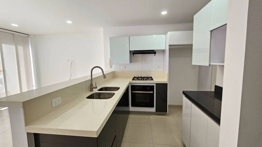Apartamento de 3 alcobas en venta en Sotomayor, Bucaramanga, 90 m² · foto 4 de 12