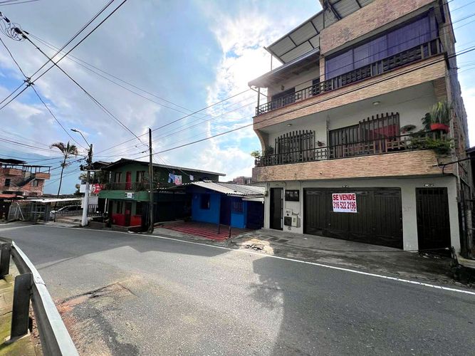 Local en venta en San Antonio De Prado, Medellín, 263 m² · foto 2 de 24