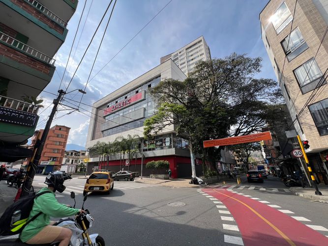 Local en venta en Santa Maria No. 1, Itagüí, 132 m² · foto 9 de 13